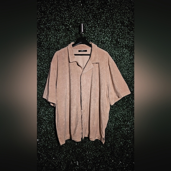 Tan Short Sleeve Button-Up Shirt - Picture 1 of 5